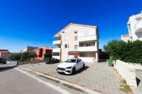 Apartment Hannah - Bed and Breakfast Novalja