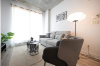 Charming 1BR Old Port - Sofa Bed - Balcony with City View - Ferienwohnung Montreal