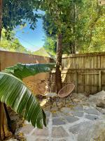 Klassisches Apartment mit 1 Schlafzimmer und Kingsize-Bett