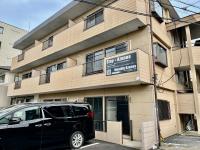 Deluxe Two-Bedroom Apartment with Garden View