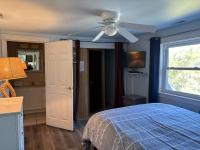 Camera Tripla Superior