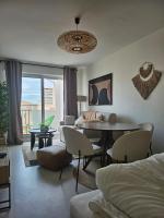 Studio moderne et contemporain - B&B Sète