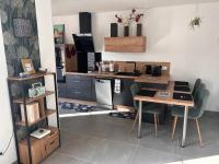 Chez Céline et Frédéric maison 3 T2 45m2 - B&B Rochefort