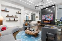 Stylish Luxe Stay by Memorial Park, Near Downtown - Ferienwohnung Houston