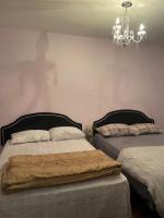 2 Beds availabe and self service small breakfast - Ferienwohnung Montreal