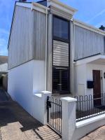 Boho Bali-style Beach House near Fistral - B&B Newquay