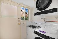 Relaxing 4BR Robina Escape with Parking & Pool - Ferienwohnung Gold Coast