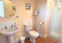 Zweibettzimmer mit eigenem Bad