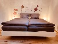 Deluxe Room (2 Adults + 1 Child)