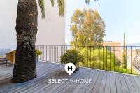 SELECT'soHOME - Appartement avec terrasse et vue mer au coeur du Lavandou - Parking privé - APPART MOUN PANTAI - B&B Le Lavandou
