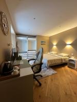 Chambres indépendantes et salles de bain privatives, - B&B Domagné