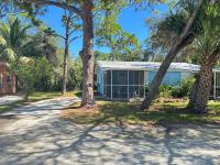 Dolphin Updated Cottage On River - 1 Mile to Beach Kitchen Washer Dryer - Chambres d’hôtes Bonita Springs