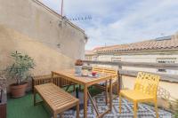 Central Narbonne with rooftop terrace - B&B Narbona