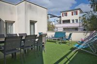 Le Duplex - Disneyland - Parking - Rooftop - Wifi - B&B Montévrain
