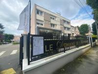 Family Room with Garden View
