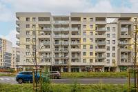 Blue Apartment in Warsaw with Desk for Remote Work and Parking by Noclegi Renters - B&B Warsaw