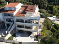 Apartments Trlika - B&B Kampor