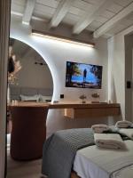 Three-Bedroom Deluxe Apartment