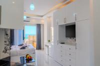 Studio mit Meerblick