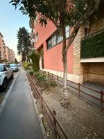 Hana Luxury Rooftop Milano Nord - Free Parking - B&B Cinisello Balsamo