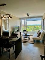 Espléndido y central depto en distrito Icono - B&B Los Ángeles