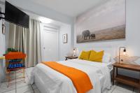 Ocean Park Studio Steps to beach Keyless entry - Bed and Breakfast San Juan