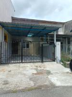 Asyun Homestay 1 Double Storey House Sg Buloh Town - Ferienwohnung Sungai Buloh