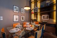 Luxury Flat 2 BDR Design Heart of Marais - Bed and Breakfast Parijs