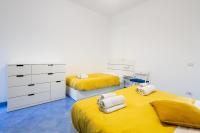 One-Bedroom Apartment - Sea Side