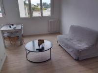 Appartement au bord du Clain parking privatif - B&B Poitiers