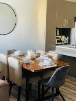 Merensky Tower Apartment - Ferienwohnung Windhoek