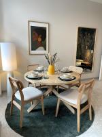 Residence K - Spacious Altbau Apartment - B&B Viena