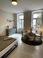 Residence K - Bright 2 Bedroom - Families & Groups Welcome - B&B Vienna