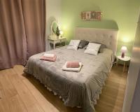 Suite 30m2 la Maximinoise parking privé, Wifi, espace de travail, petit déjeuner inclus à 5mn de Chantilly et à proximité de Senlis et autoroute A1,Parc Astérix, Pierrefonds, Compiegne, Aéroport Roissy Charles de Gaulle - Chambres d'hôtes Saint-Maximin
