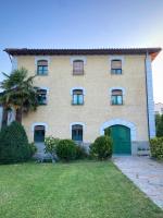 Casa Rural Masión de Egüés - B&B Elcano