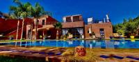 Villa Scil de luxe, Piscine chauffée, 3 Suites, Hamam, Jacuzzi extérieur, Bar détente avec Billard, salle de sport, service Baby Sitter, option gouvernante, vue sur l'Atlas, Parkings Privé, Pas de Vis à Vis ! - B&B Marrakesh