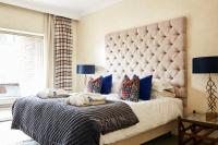 Club One-Bedroom Apartment