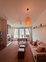 Stunning Mountain View - B&B Fairmont Hot Springs