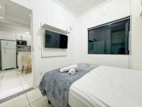 Apto 400m da Rodoviária, Wi-Fi, Smart TV e Cozinha Completa - Chambres d'hôtes Cabo Frio