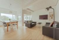 3BR Spacious Apartment in City Center - Bed and Breakfast Tórshavn