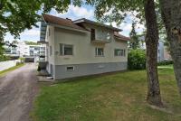 Majoitushuoneisto Tuomipuisto - B&B Naantali