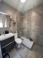 Cozy apartment 15 minutes from Lyon - B&B Saint-Fons