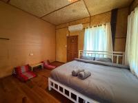 Standard Double Room with Shared Bathroom