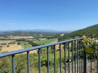 Les Terrasses de Lure & piscine - Bed and Breakfast Villemus