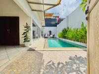 Zoe Villa Canggu Bali - B&B Canggu