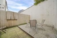 3Bedroom Home Near Cardiff Central with Garden - Bed and Breakfast Cardiff