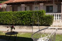 FAMILY SWEET HOME IOANNA - B&B Karousádes