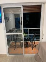 cerca de costa y centro con cochera - B&B Corrientes