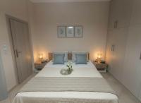 2BR Piraeus Apt - Parking - Near Maniatika Metro - B&B Piraeus