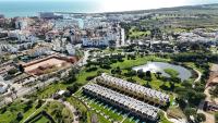 Casa Bougainvillea by CleverDetails, private pool "heated", walk distance - B&B Vilamoura